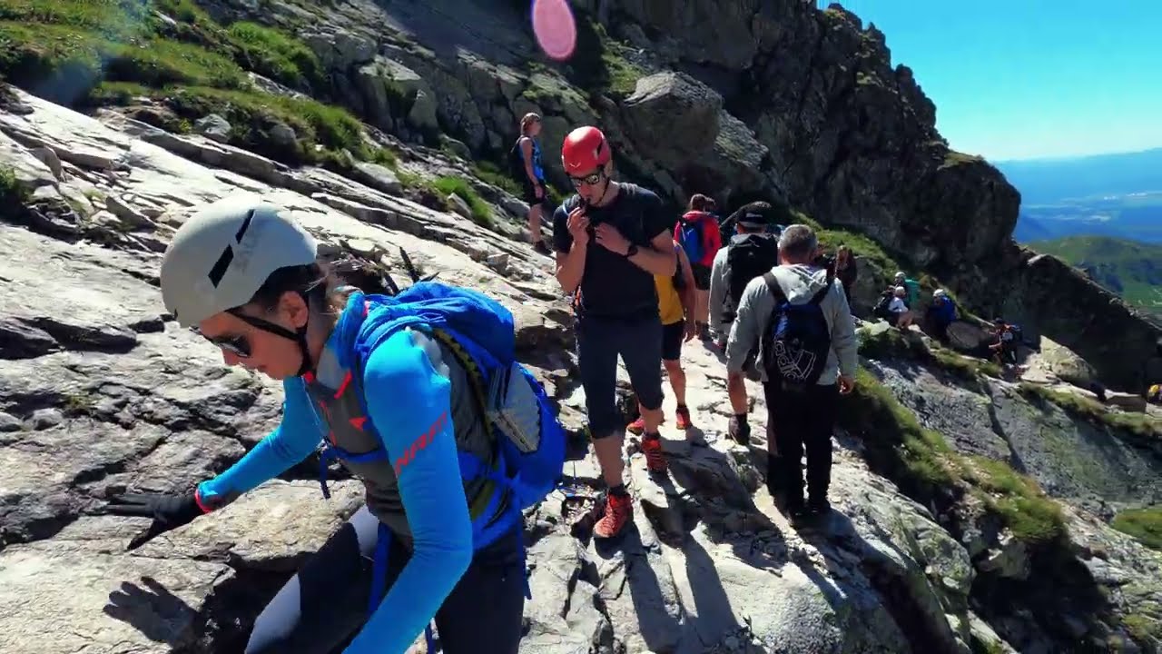 Świnica 2301 m. trudne momenty i łańcuchy