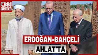 Malazgirt Zaferinin 955. Yılında Ahlatta Anlamlı Ziyaret Erdoğan Ve Bahçeli Kabristanda Dua Etti