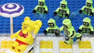 ЗОМБИ в БАССЕЙНЕ Лего Мультфильм Зомби Апокалипсис ESCAPE The Zombie Pool Lego Russian