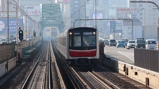 大阪メトロ御堂筋線 西中島南方駅に千里中央行き30000系が到着～発車まで