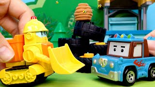 Poli Friends Where Is Bruners Ball Little Big Play