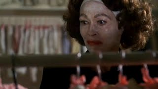 MOMMIE DEAREST | No Wire Hangers MOMMIE DEAREST | No Wire Hangers