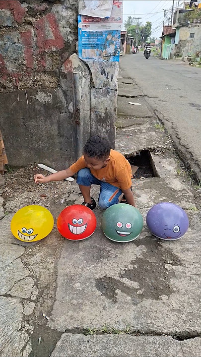 Balon Meletus, Balon Emoji #balon #balonmeletus #balonwarnawarni