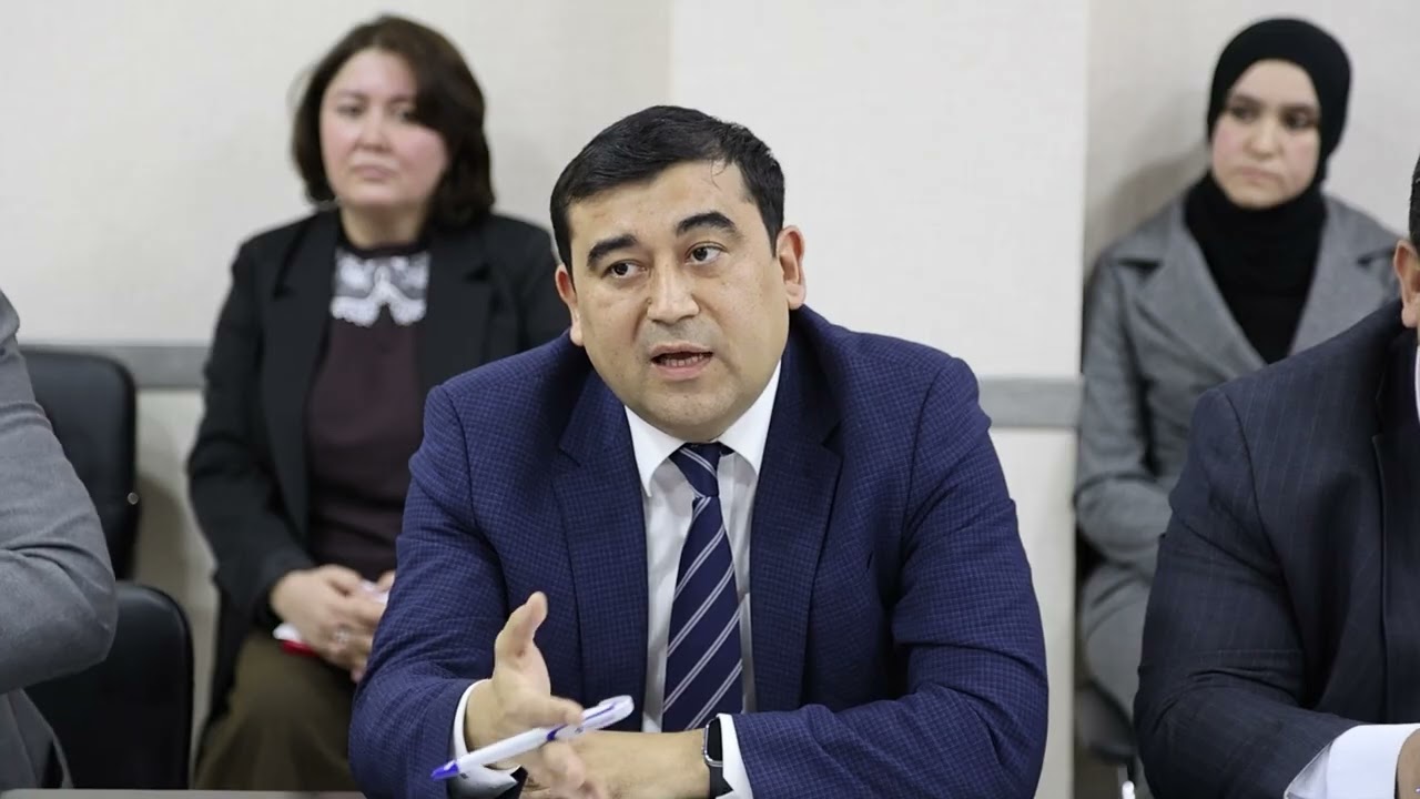 Tibbiy xizmatlar sifati masalalari deputatlar bilan muhokama qilindi