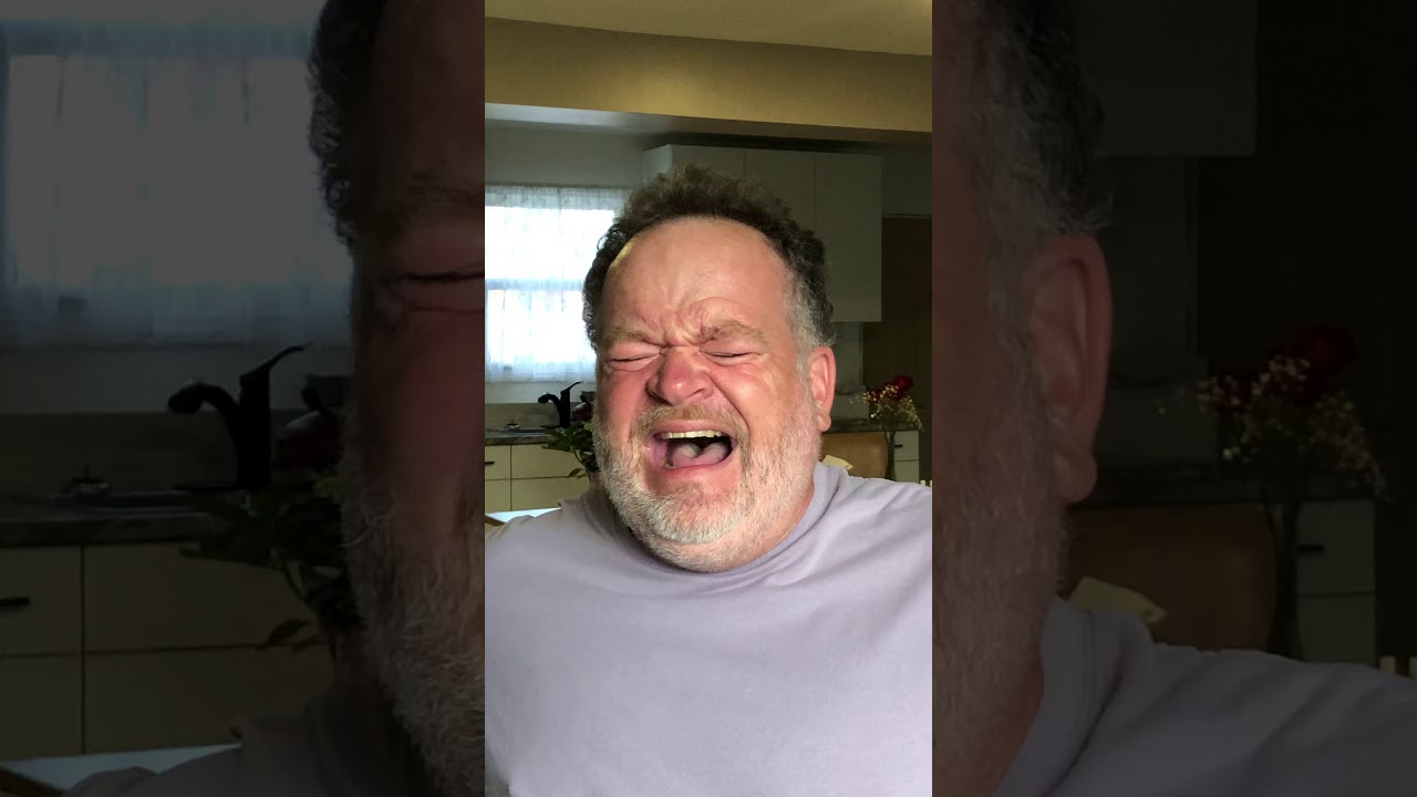 Joe Docherty singing Gethsemane - YouTube