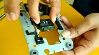 How to assemble and disassemble an optical drive