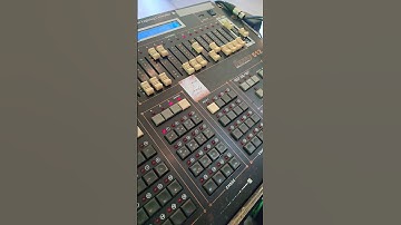 SUNNY DMX 512 INTELLIGENT LIGHTING CONTROLLER