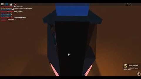 How to survive a Meltdown in Pinewood Computer Core Teil 1(Roblox).