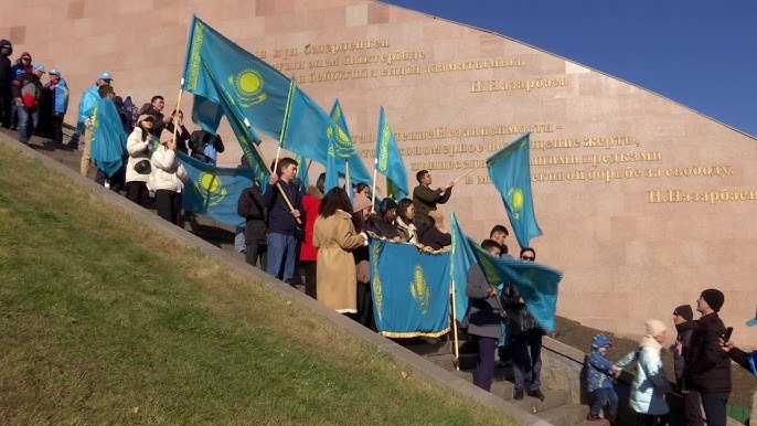 Жас жігіт жыныстық қатынасқа түскен порно видео ВКонтакте желісіндегі Карина секс