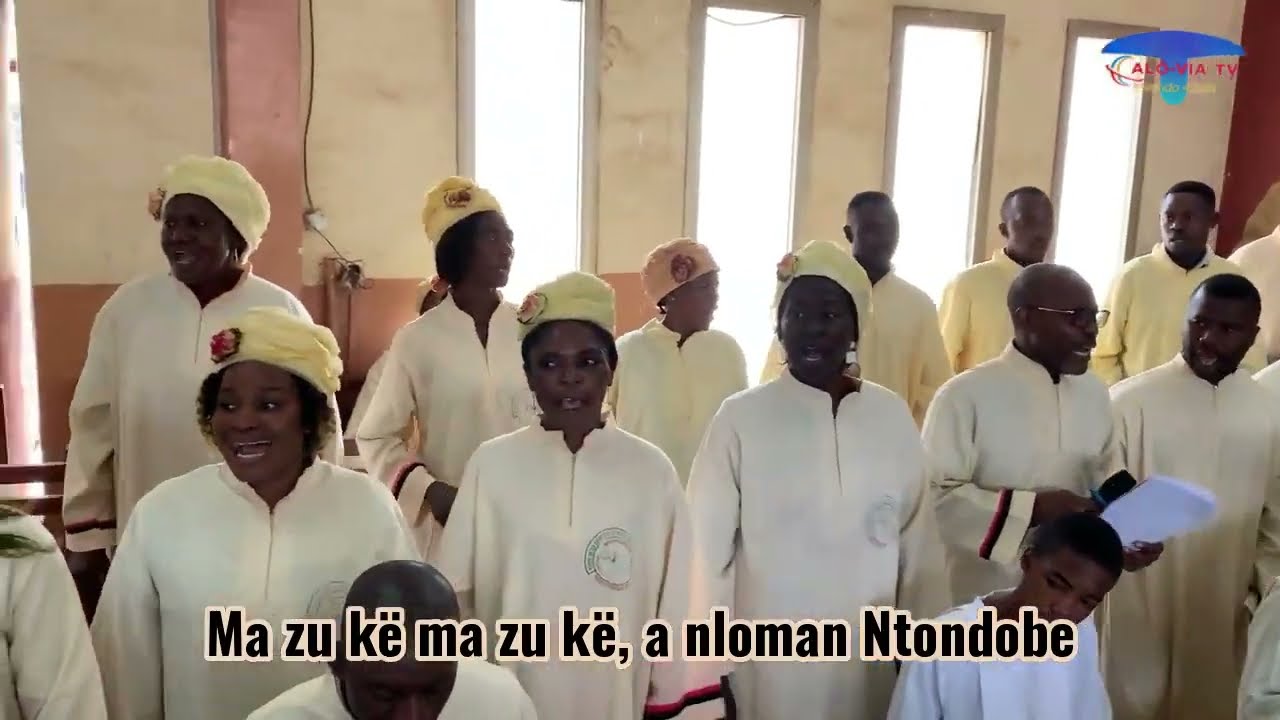 MA ZU KË A NLOMAN NTONDOBE - (Chant de sortie) By CHORALE ST KISITO DE MVOG-MBI