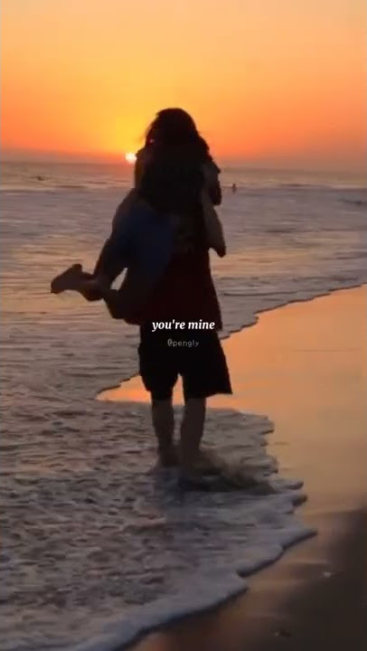 Clairo - Sofia