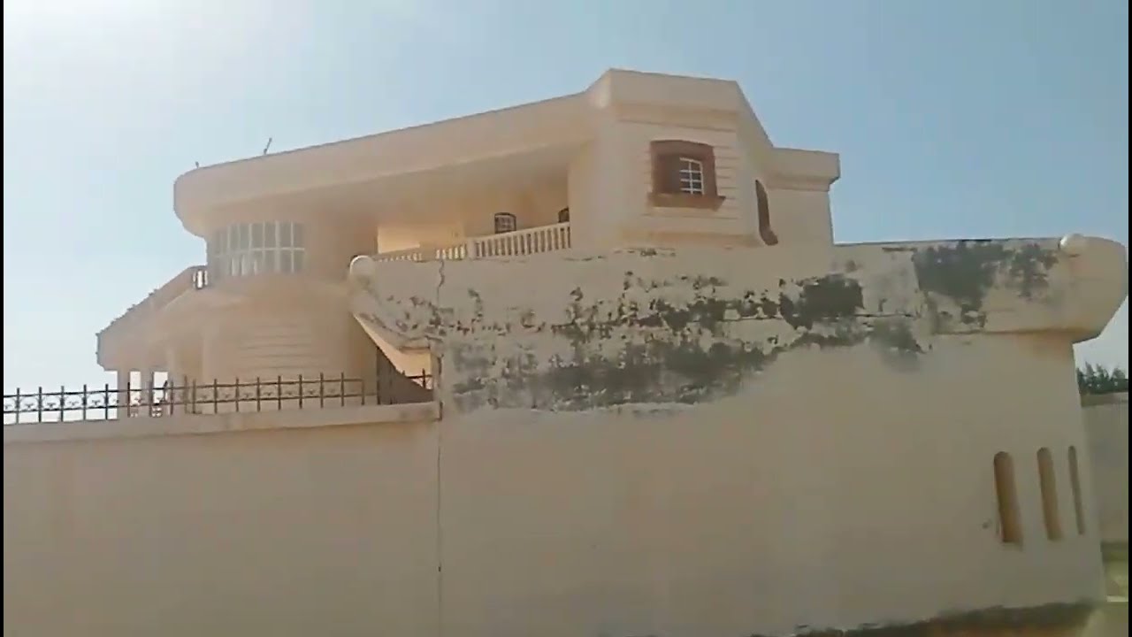 عزبة ٣٠ فدان بالإضافة لقصر مجهز بالكامل مع معلف مواشي وإستراحات سعر الفدان ٤٢٠ ألف