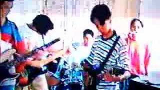 Video thumbnail of "kisap mata by river maya as sung by the group muta"