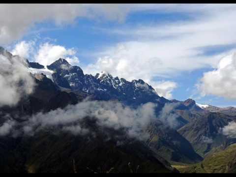 Apu, the god - Music of the Andes, Latin America -...