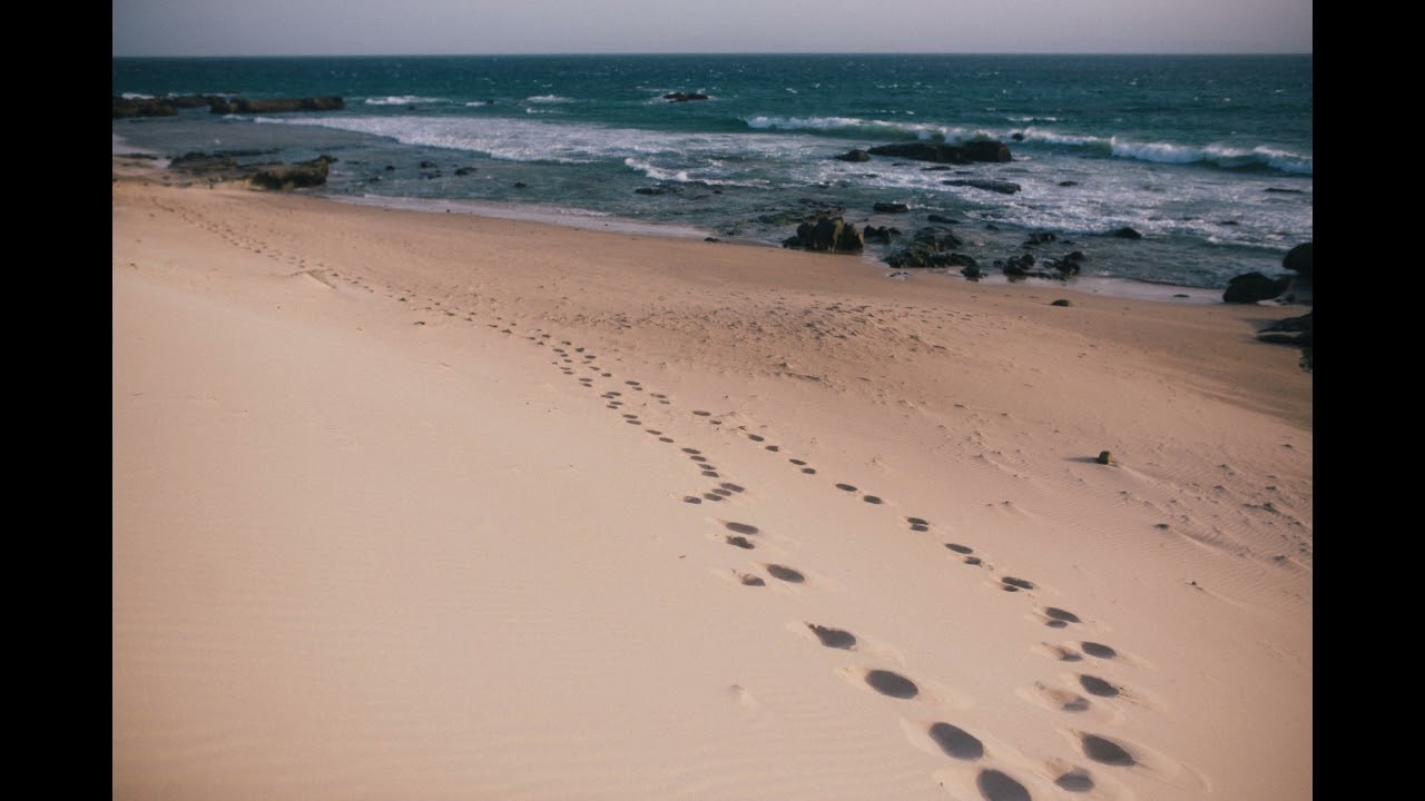 Calm Footsteps On Sandy Beach Water Waves Ocean ASMR Relaxing Sound For Sleeping, Studying, Retreat
