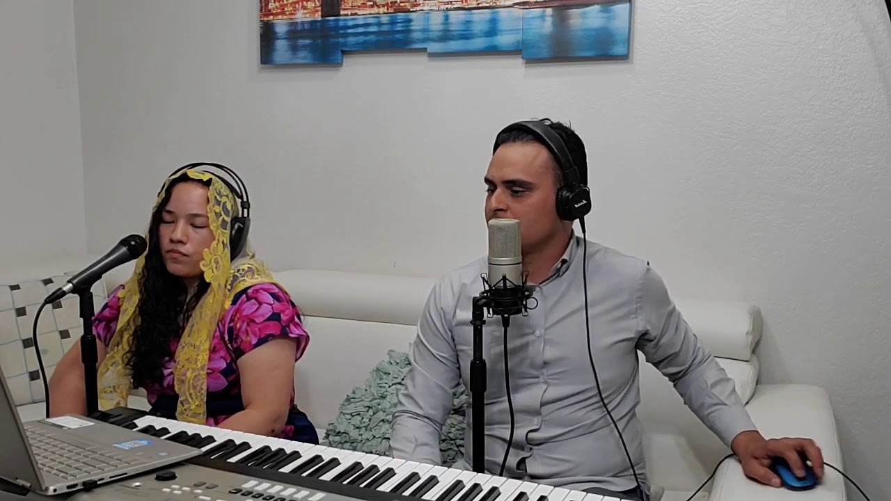 IECE Himnos - Araceli & Zabdi