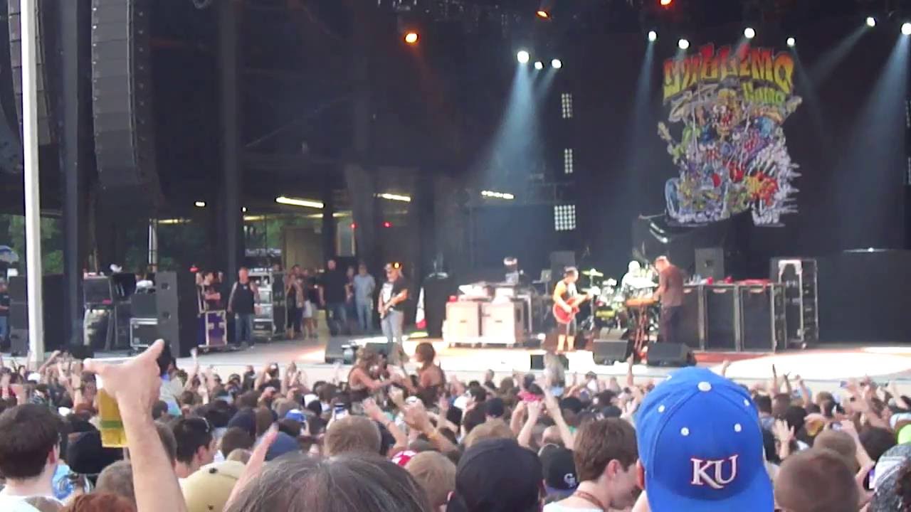 YouTube에서 Sublime w/ Rome at the Sandstone in KC 보기 YouTube에서 Sublime w/ Rome at the Sandstone in KC 보기