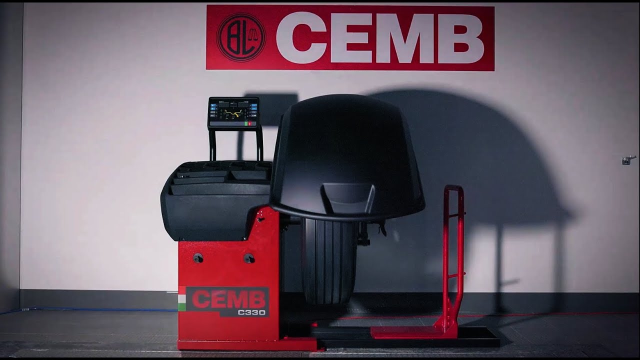 CEMB C330 automatic digital balancer for truck wheels up to 200 kg