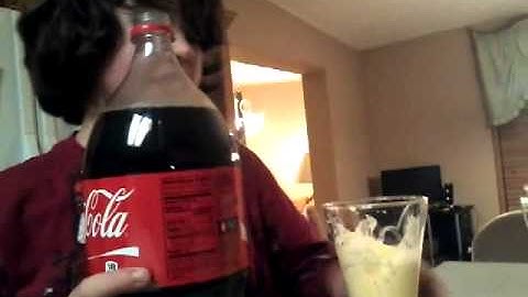 2 Ingredient Coke Float