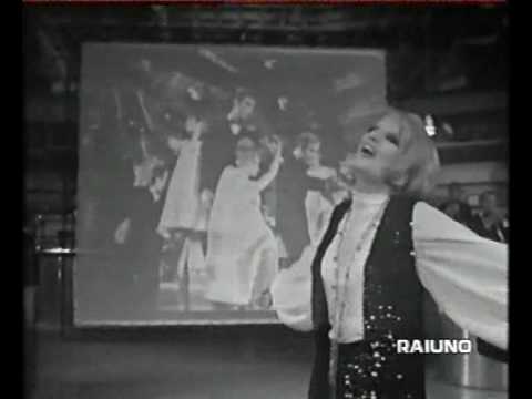 Mina_ September in the rain / All the way / Exodus _ 1968