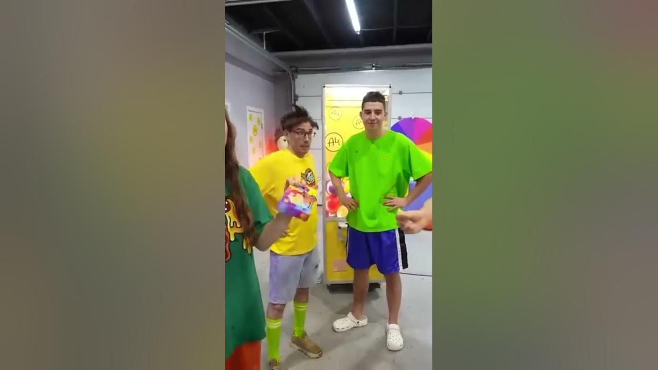 А четыре ##Влад бумага А четыре ### - YouTube