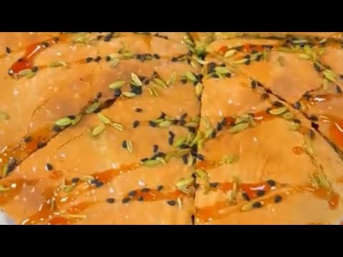 طريقة عمل الخبز الاحمر الحساوي