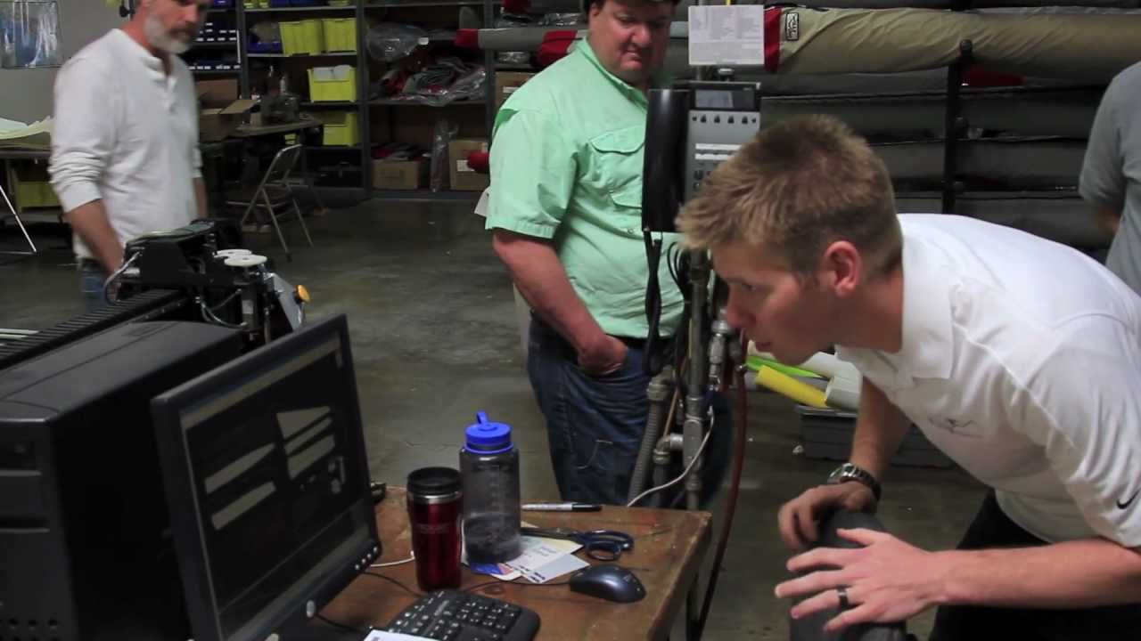 Utah group tours Wills Wing, flies at AJ Park