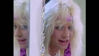 Motley Crue - Smokin In The Boys Room ( HD Remaster)