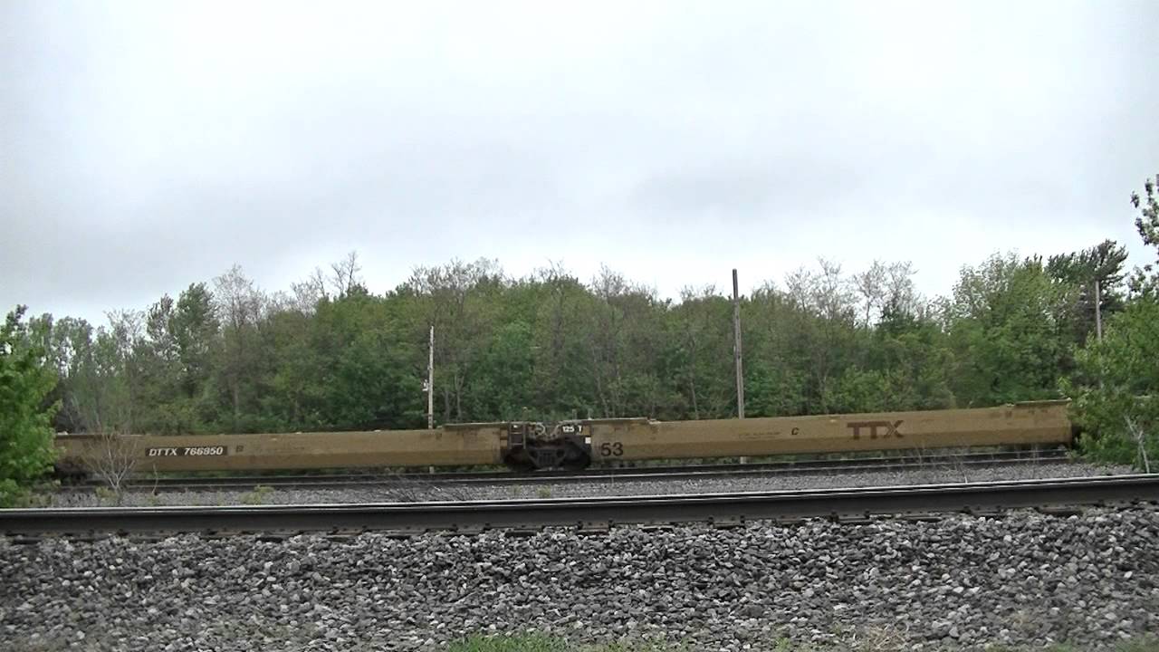 CSX 5366 Leads An Intermodal @ Harborcreek, PA w JVC GZ R10