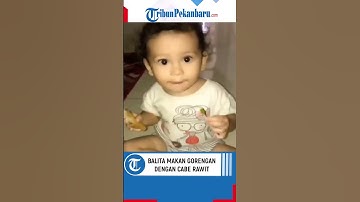 Viral, Balita Kuat Makan Gorengan Pakai Cabe Rawit