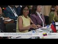 Presidenta Rodríguez lidera reunión ampliada con delegación de Alto Nivel de Surinam en Paramaribo