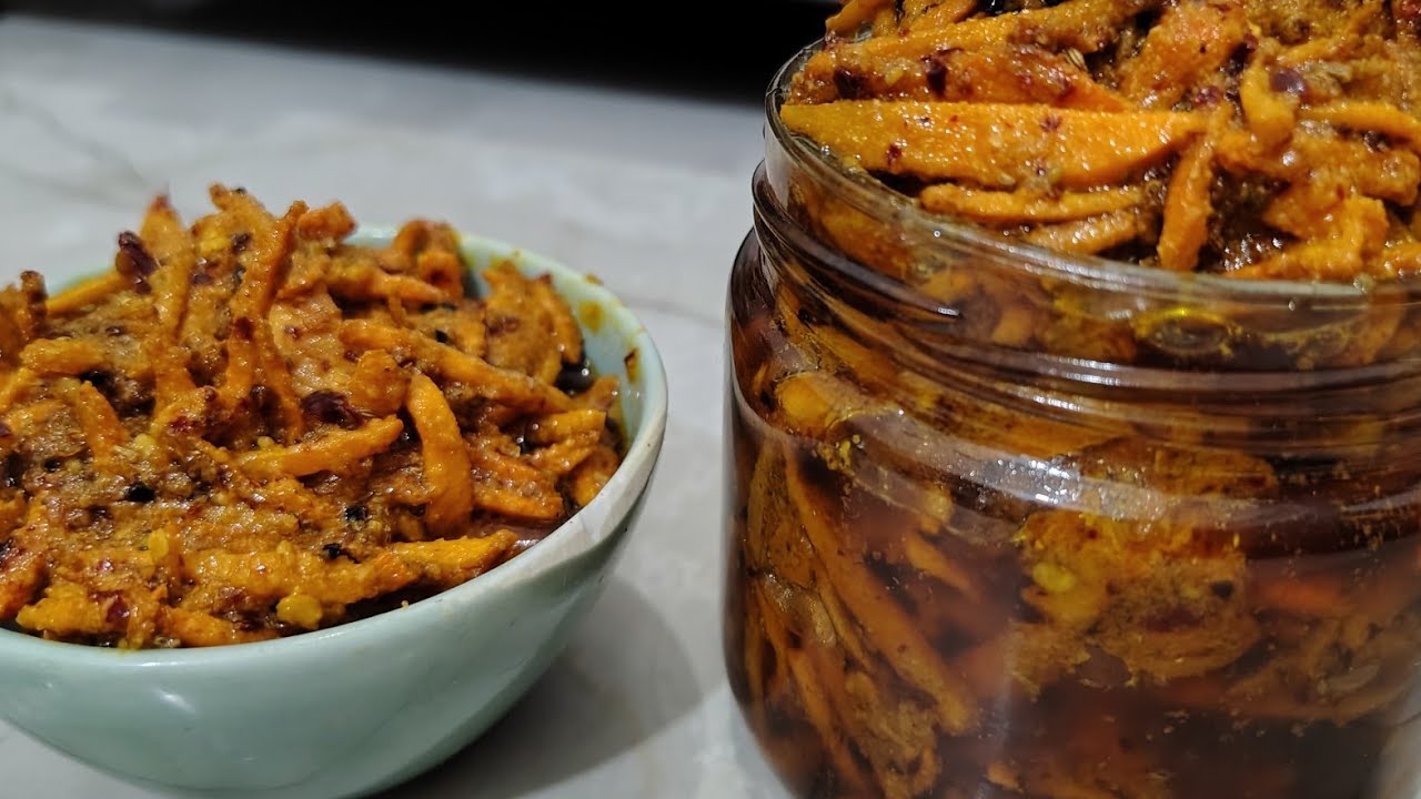 Fresh Turmeric pickle recipe | कच्ची हल्दी का अचार बनाने की विधि | Kacchi haldi ka Achar recipe | 