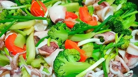 Mực Xào Súp Lơ ( Bông Cải Xanh) Thơm Ngon Giòn Ngọt