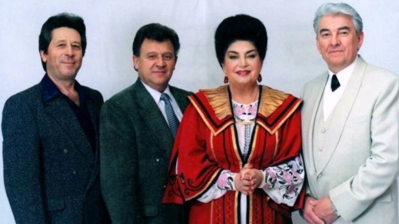 ,,Память бережуть роки,, -  музика i виконання Леонiда Нечипорука сл. Миколи Снiжка