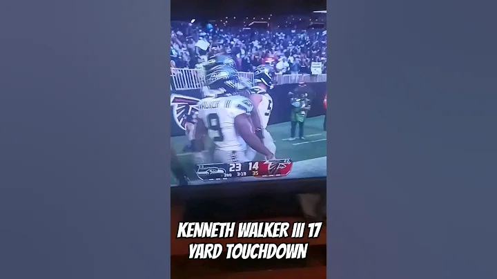 Kenneth Walker lll 17 Yard Touchdown! 💯😤 @Seahawks #algblazer #seahawks #nfl #shorts