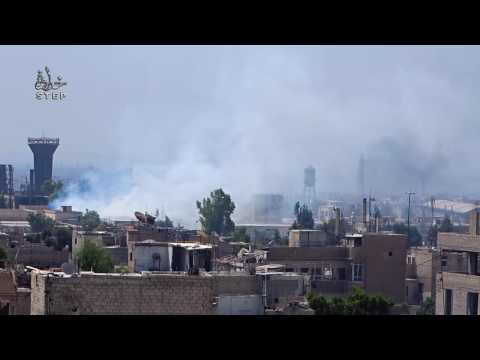 خطوة احتراق الشركة الخماسية يوم أمس بعد استهدافها من قبل مقاتلي فيلق الرحمن في حي جوبر الدمشقي