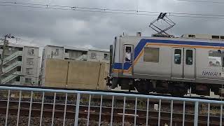 南海2000系（2043f）七道駅到着