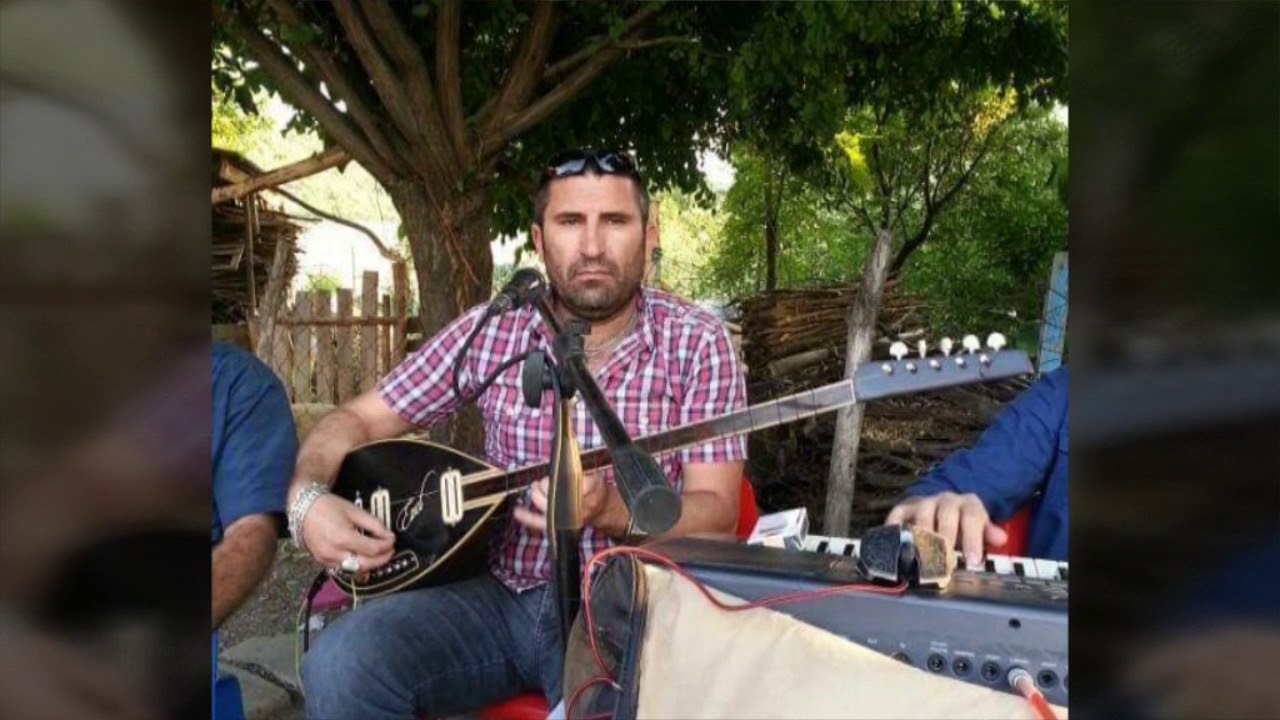 Uşaklı ezel tosun Mezar arası