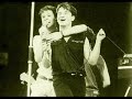 1985 01 04   Simple Minds Feat Bono New Gold Dream