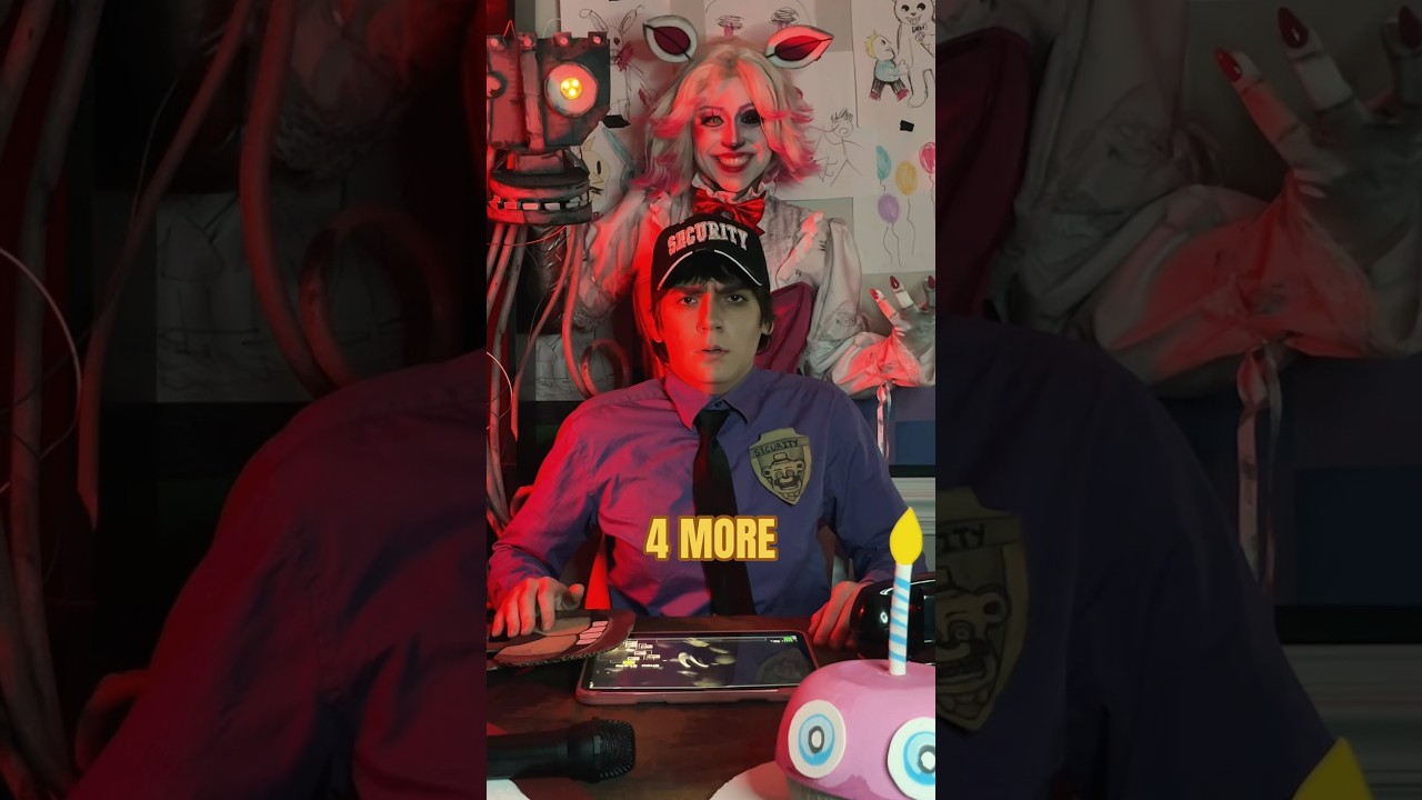 FIVE NIGHTS AT FREDDY’S 2 IN A NUTSHELL 😭😭😭 #fnaf #fivenightsatfreddys #fnaf2 #manglecosplay
