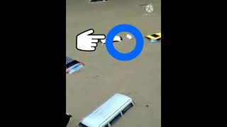 Download Lagu banjir di cina | ada sosok misterius yang ikut hannyut #shorts MP3