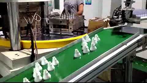 A60 LED BULBS. Injection molding machine from China