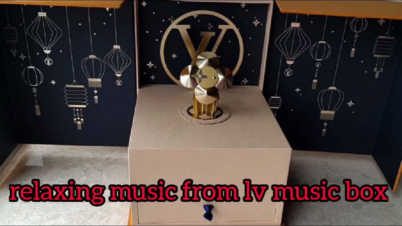 Louis Vuitton UNBOXING Mooncake Festival 2020 Gift Vivienne Music Box  #luxurypl38 