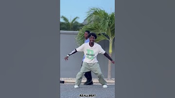 Thumbnail of Davido ft musa keys -unavailable dance video by Reallordy