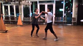 Salsa On2 pattern in our Intermediate class at Latin Dance Movement!