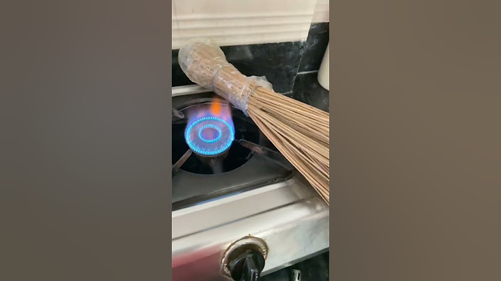 bottle se jhadu set kare / binding broom from bottle #smartbano #youtubeshorts