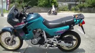 ホンダ　トランザルプ400 早すぎたルーキー!? トランザルプ400V | 【モトメガネ】バイク