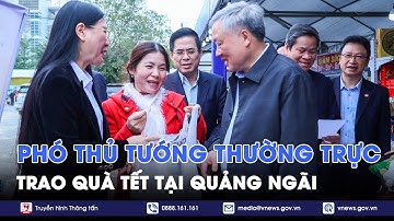 Phó Thủ tướng Thường trực Nguyễn Hòa Bình dự “Tết sum vầy - Xuân ơn Đảng" năm 2025 tại Quảng Ngãi
