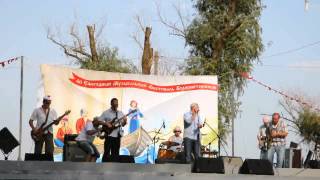 девочка в розовом платье(, 2013-08-06T08:32:10.000Z)