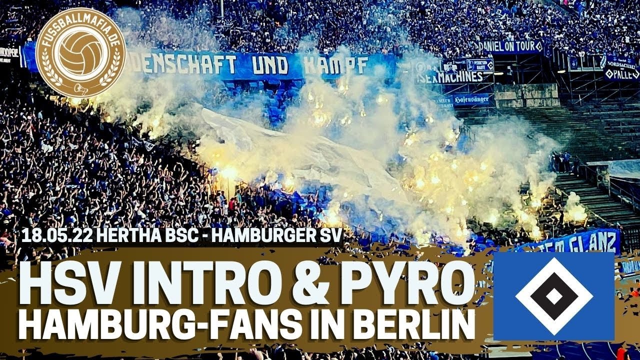 HSV Pyro in der Relegation gegen Hertha BSC - Hamburger SV zündet im Olympiastadion Berlin 19.05.22